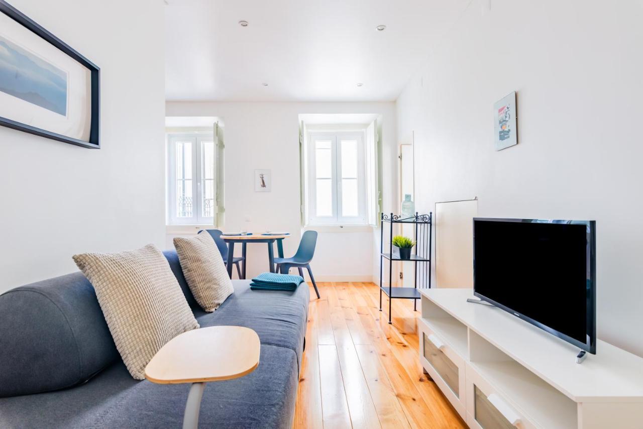 Romantic Alfama Getaway Lisbon Luaran gambar