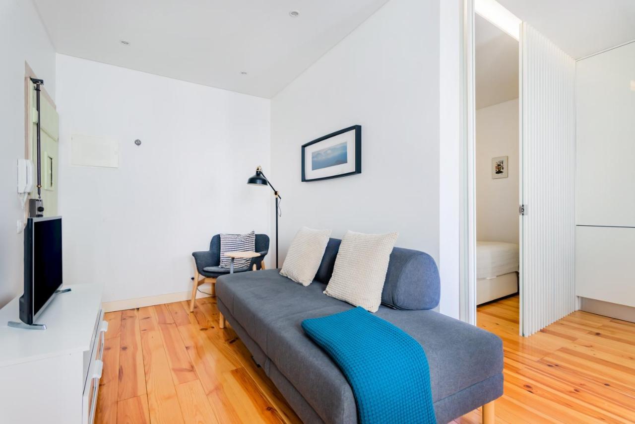 Romantic Alfama Getaway Lisbon Luaran gambar